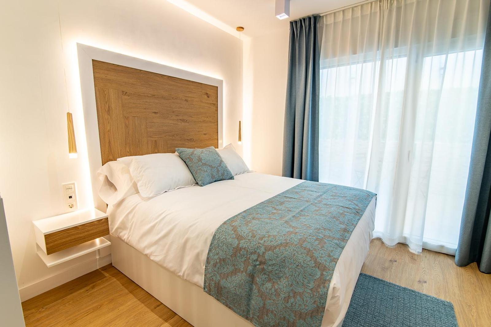 Mq Suites Veronica Valdepeñas Eksteriør billede